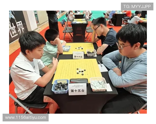 全国五子棋比赛盛况空前，高手云集争夺桂冠